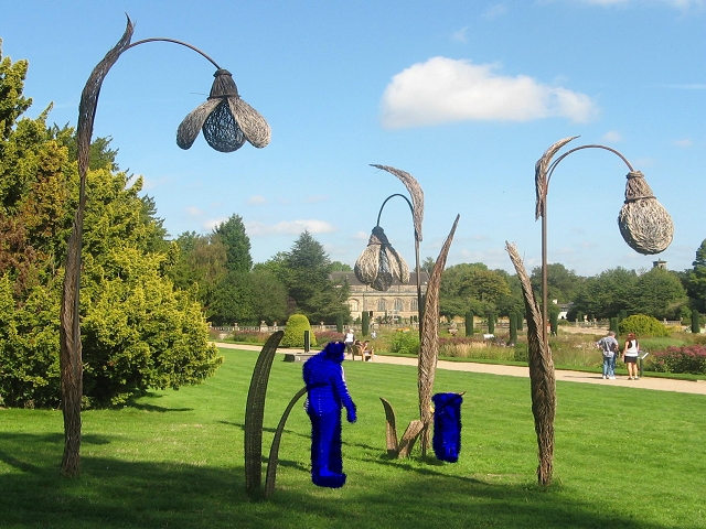 Schneeglöckchenskulptur Trentham Garden